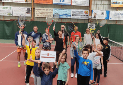 Remise du label club formateur niveau Bronze à Verneuil sur Avre le mardi 24 mai 2022.